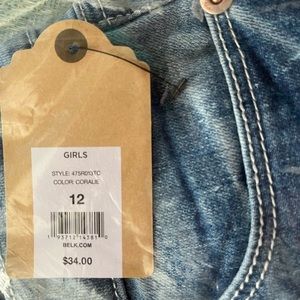 Girls Jean shorts with crochet detail